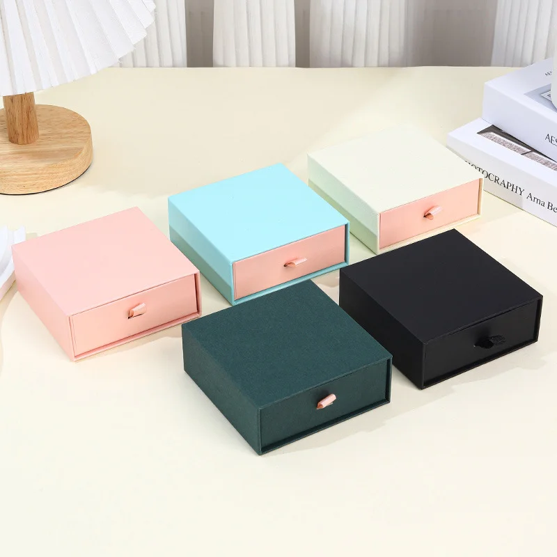 Sleeve Boxes