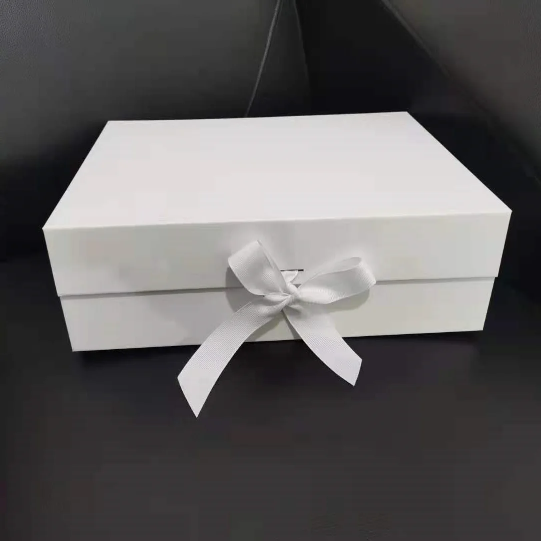 Packaging Box Gift Box Foldable Wholesale by PacksFactory