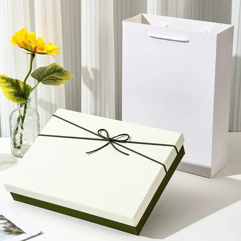 Green Lid And Base Packaging Box Gift Box by PacksFactory