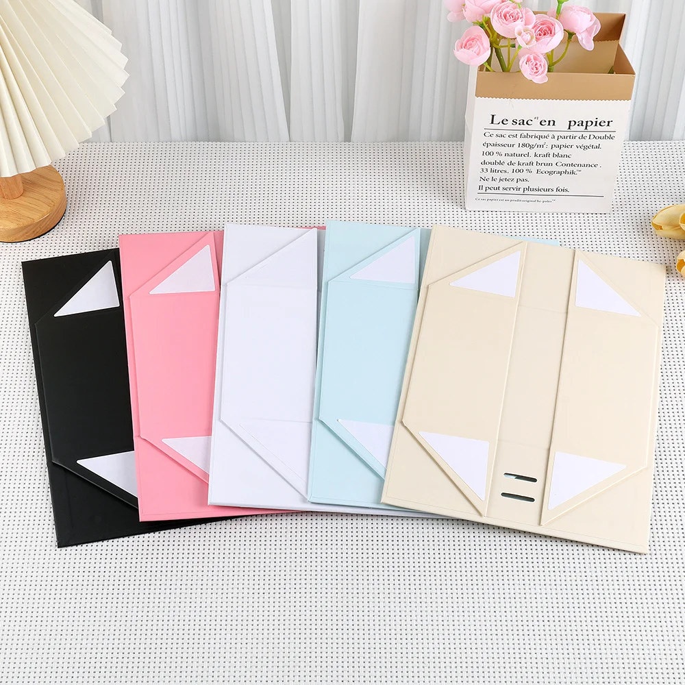 Magnetic Closure Packaging Box Gift Box Foldable by PacksFactory