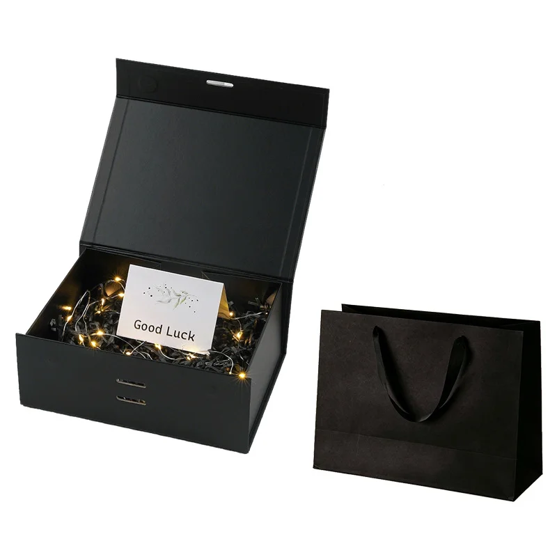 Magnetic Closure Packaging Box Gift Box Foldable by PacksFactory